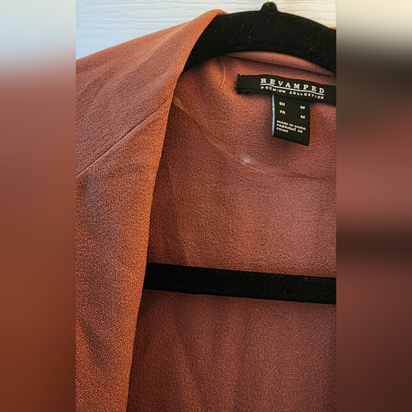 Orange jacket / pull over - Picture 2 of 3